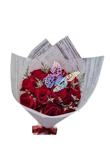 Love Speaks in Red (12 roses)