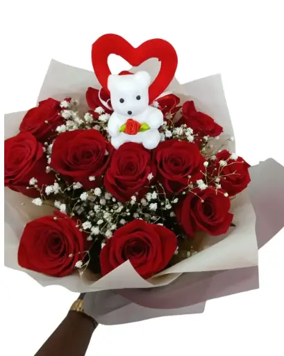 XOXO Blooms(12 Roses )